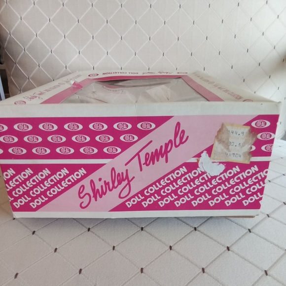 SHIRLEY TEMPLE DOLL - Picture 3 of 6